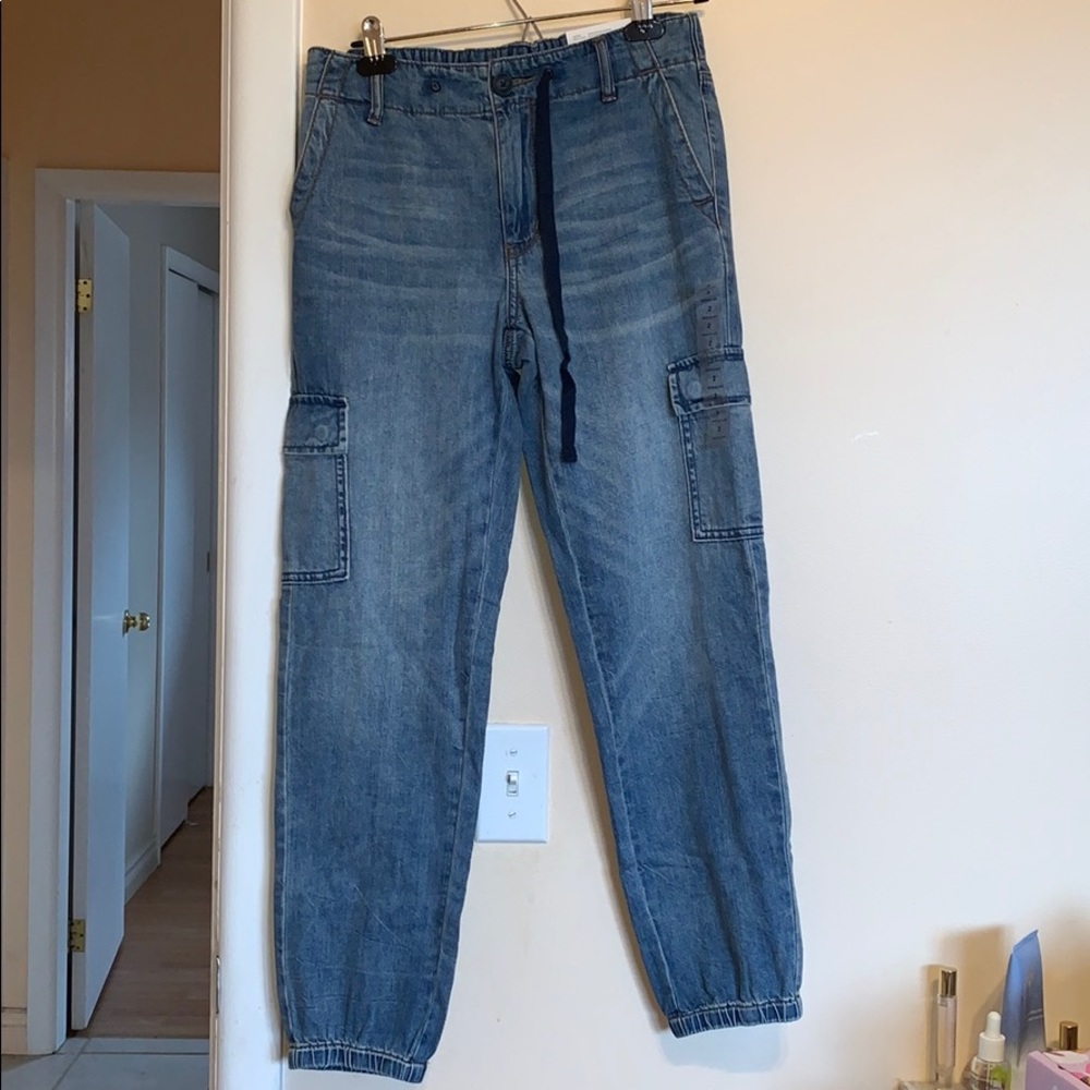 NWT | AE | Hi-Rise denim joggers